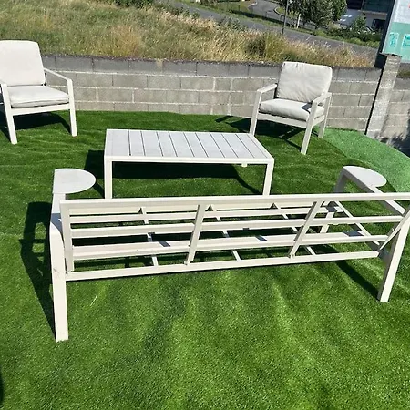 Belle Avec Terrasse * Pechbonnieu