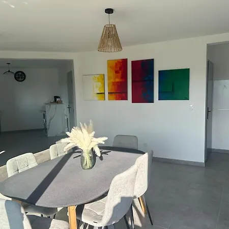 Belle Avec Terrasse Villa *